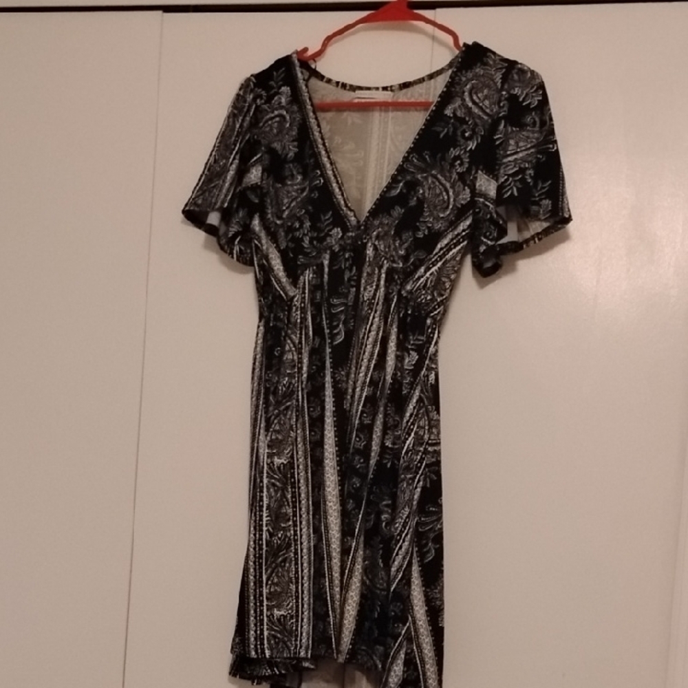 Elegant Black and White Paisley Dress